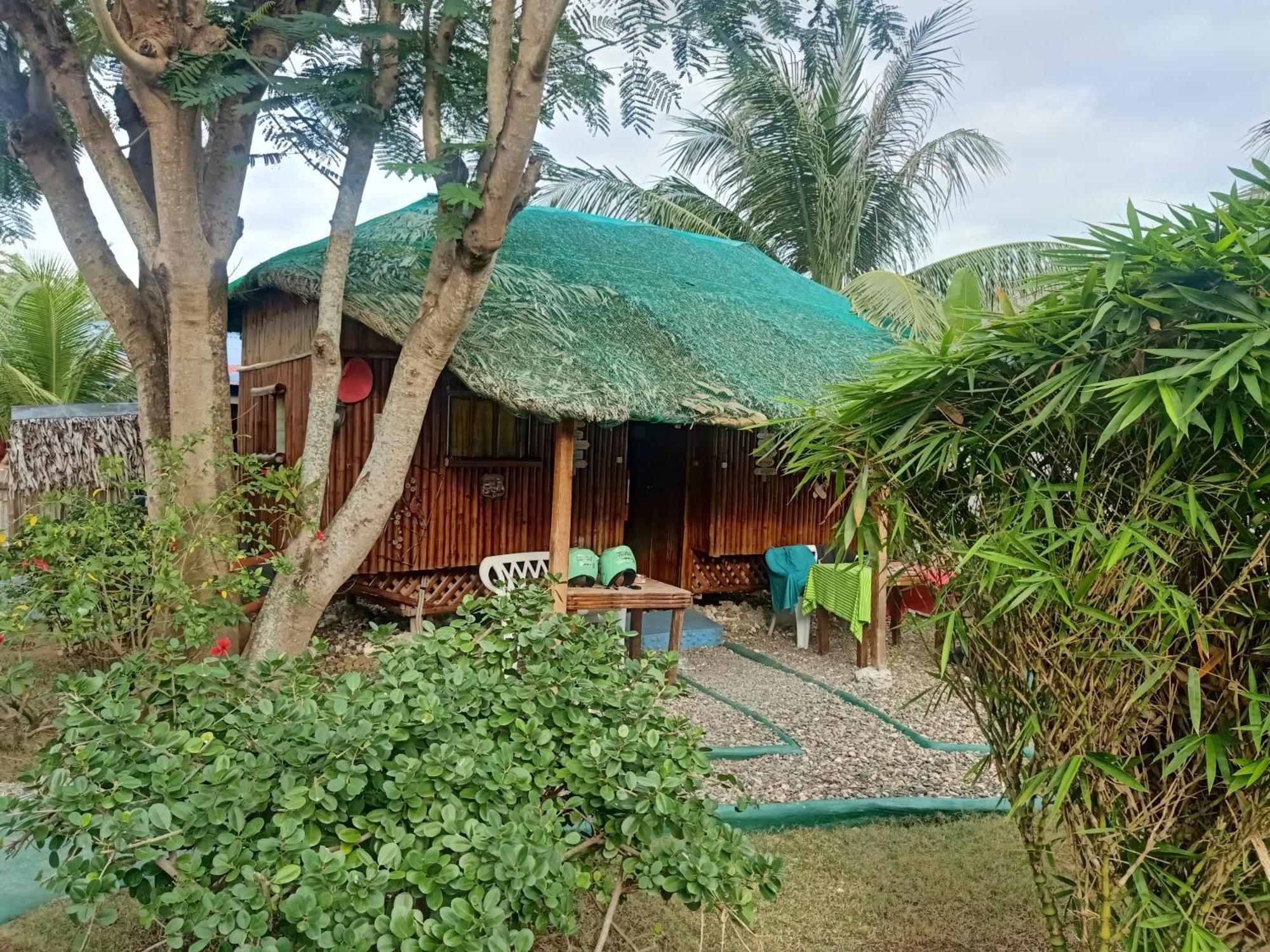 Moalboal Bamboo House / Rooms Kamer foto